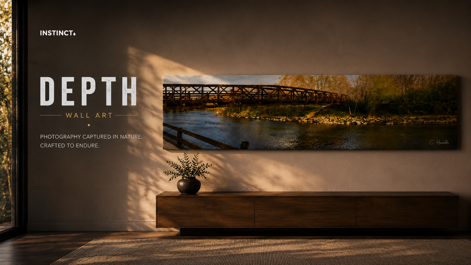 INSTINCT. Canvas